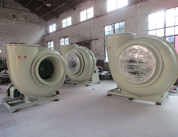 4-72型皮帶輪（C式）全玻（bō）璃鋼離（lí）心式風（fēng）機