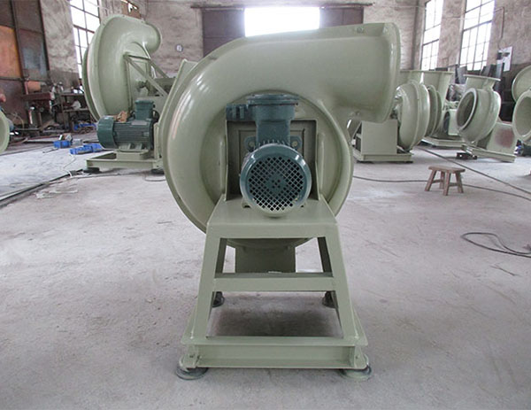 9-19、9-26係（xì）列A式全玻璃鋼高（gāo）壓風機