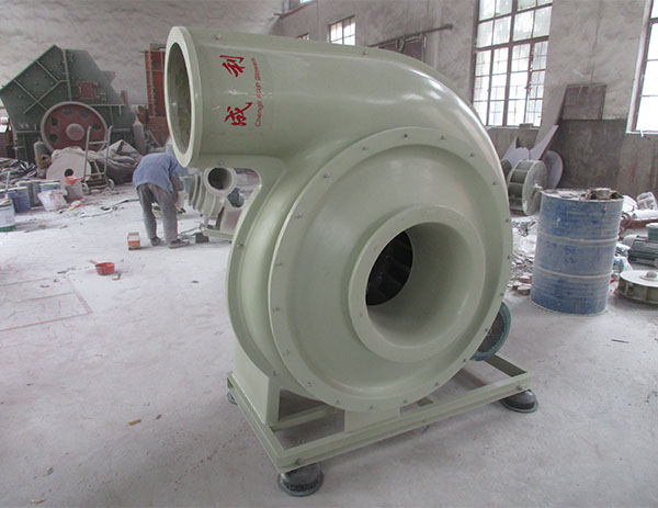 9-19、9-26係列（liè）C式全玻璃（lí）鋼風（fēng）機